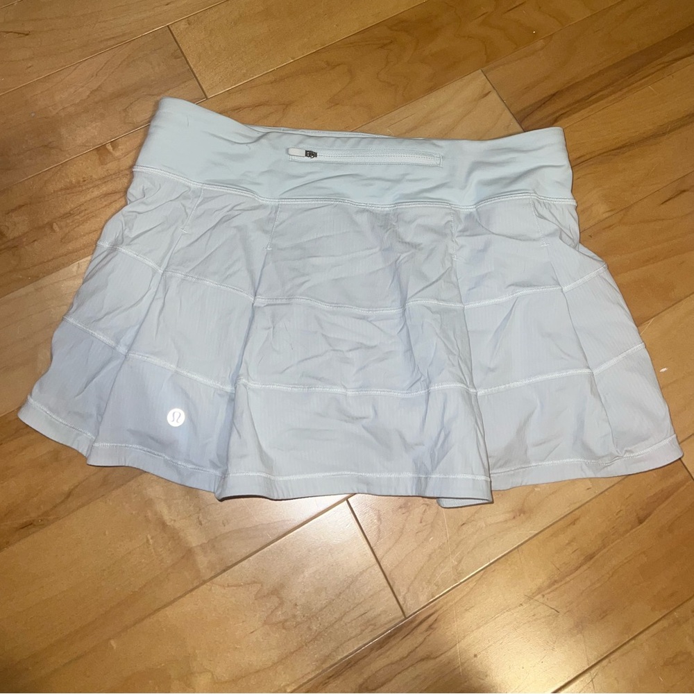 White lululemon skirt